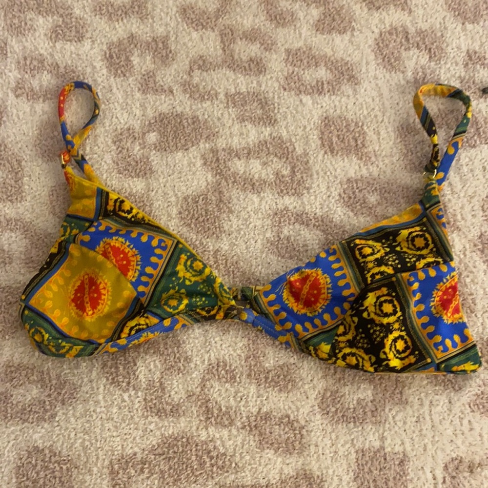 Sommer Swim bikini top